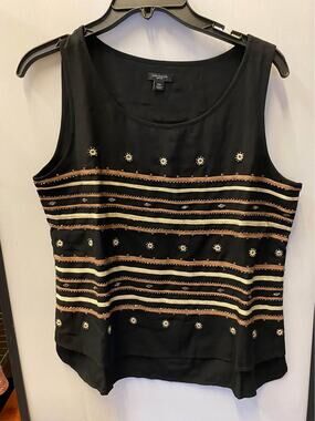 Women’s Ann Taylor Black Top. Size MP
